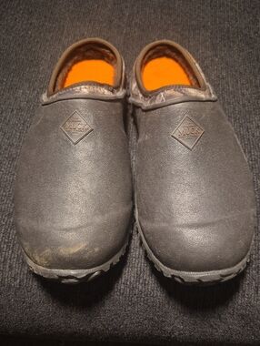Muck Boot Company Men’s Slip-On Clog — Black with Orange Interior